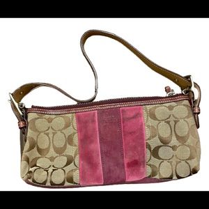Vintage Coach logo and pink suede patch handbag